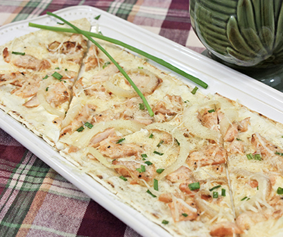 MO-12708_Salmon-Alfredo-Flatbread-1