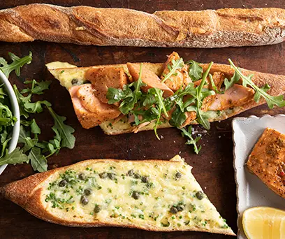 MO-12708_salmon_eggbread_boats